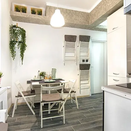 Ancient Serdica 2-bedroom * Σόφια