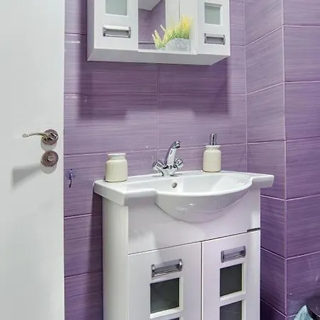 Ancient Serdica 2bdr Family Friendly Retreat